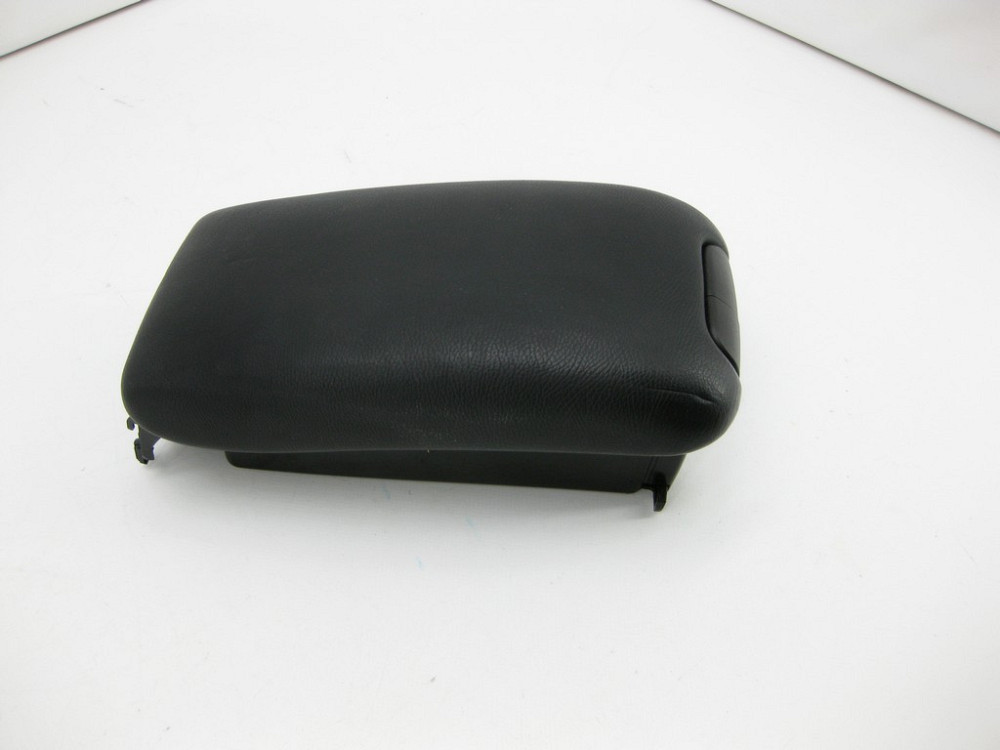 Mercedes-Benz  A2036802739 9E23 Кришка підлокітника центральної консолі чорна - зламано одне кріплення C-class W203 C-class S203 CL203 Sportcoupe CLC  Одеса - фото 4