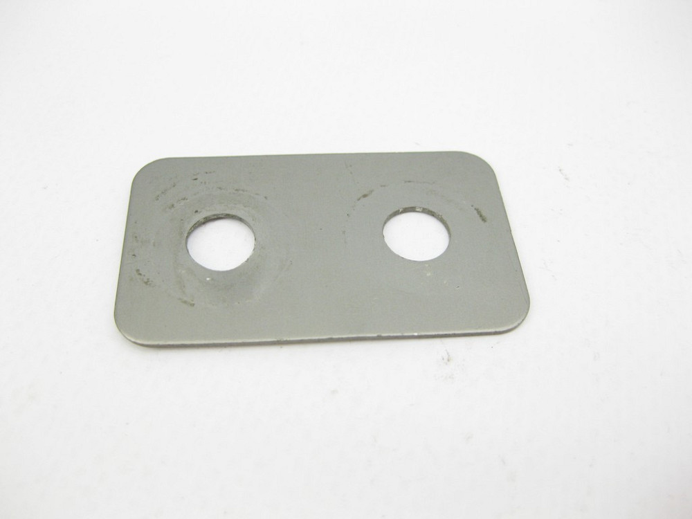 Mercedes-Benz  A1644910118 Підкладна пластина під кронштейн випускної системи GL X164 ML W164 ML GLE W166 GL Одесса - изображение 4