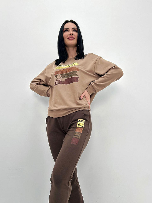 Трикотажний костюм з принтом "Nopeday" оптом | Норма Капучино +шоколадний, 46-48 Київ - фото 3