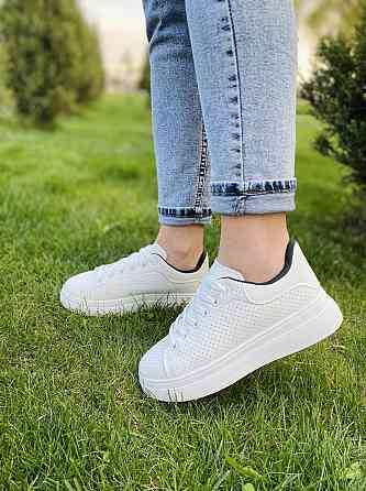 Fashion Кеди жіночі FASHION 136-320 білі (весна-осінь, еко-шкіра) (4416) 36-41 Коломыя