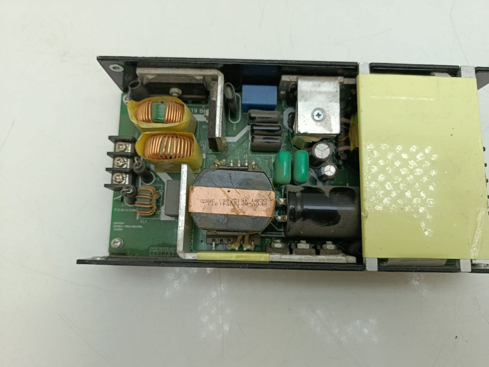 Промисловий блок живлення Delta Electronics 19V 21.1A 400W MDS-400AUS19 B ( товар вживаний) Луцк - изображение 3