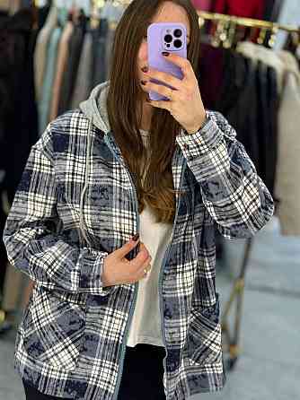 Жіноча тепла сорочка з капюшоном у карту байка на хутрі Джинс Одеса