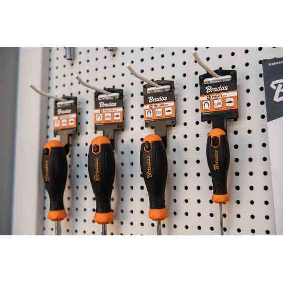 Викрутка хрестоподібна, HOME & GARAGE, PH3 8/150 мм, DIY-PH103150 Київ