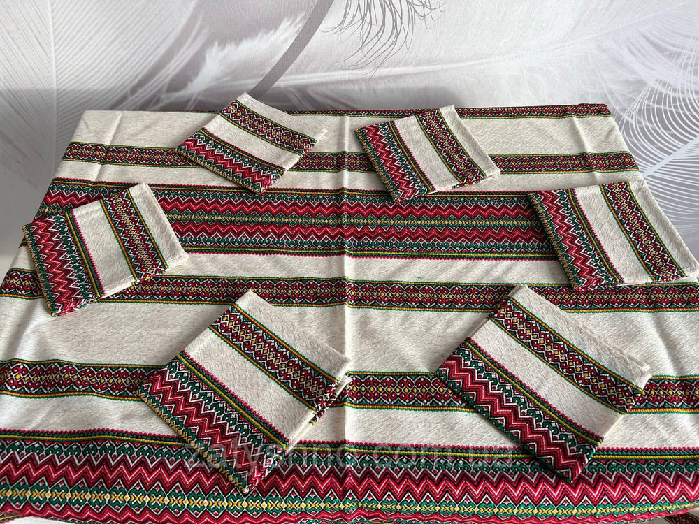 Вышитая скатерть с салфетками подарочная Киев - изображение 1