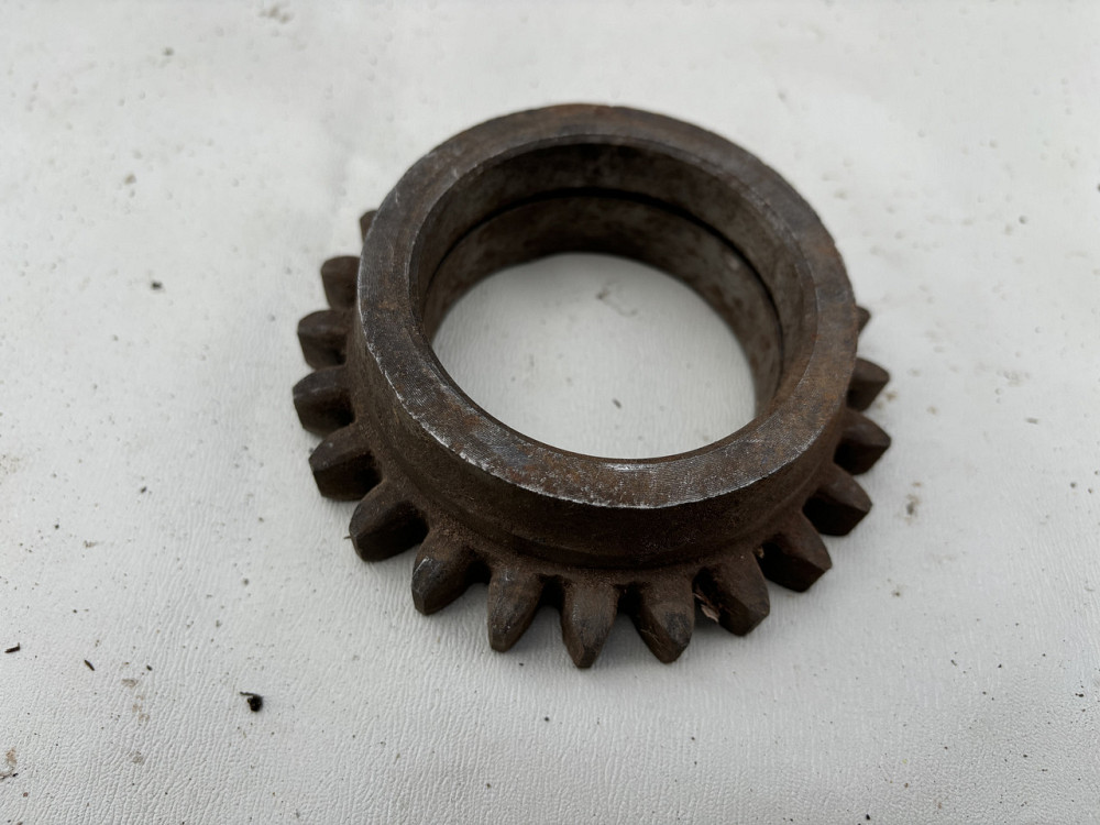 Шестірня КПП Т-40. Т25-1701363. Харків - фото 1