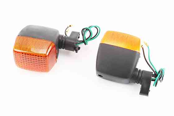 Поворотник лев., Прав. "чорний квадрат" к-кт 2 шт Киев