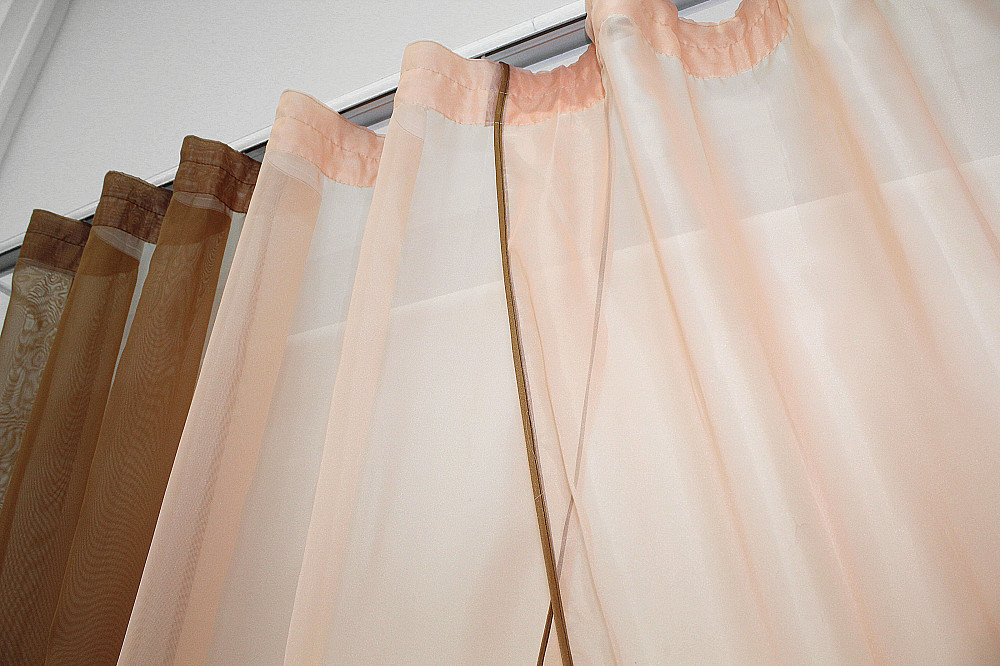 Кухонные шторы VR-Textil № 017к комбинированные с подвязками коричневый с персиковым 265х170 см (50-776) Киев - изображение 4