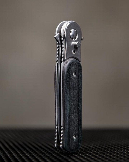 Ніж Викидний Кишеньковий з дерев'яною ручкою ВТ6883 Одеса - фото 3