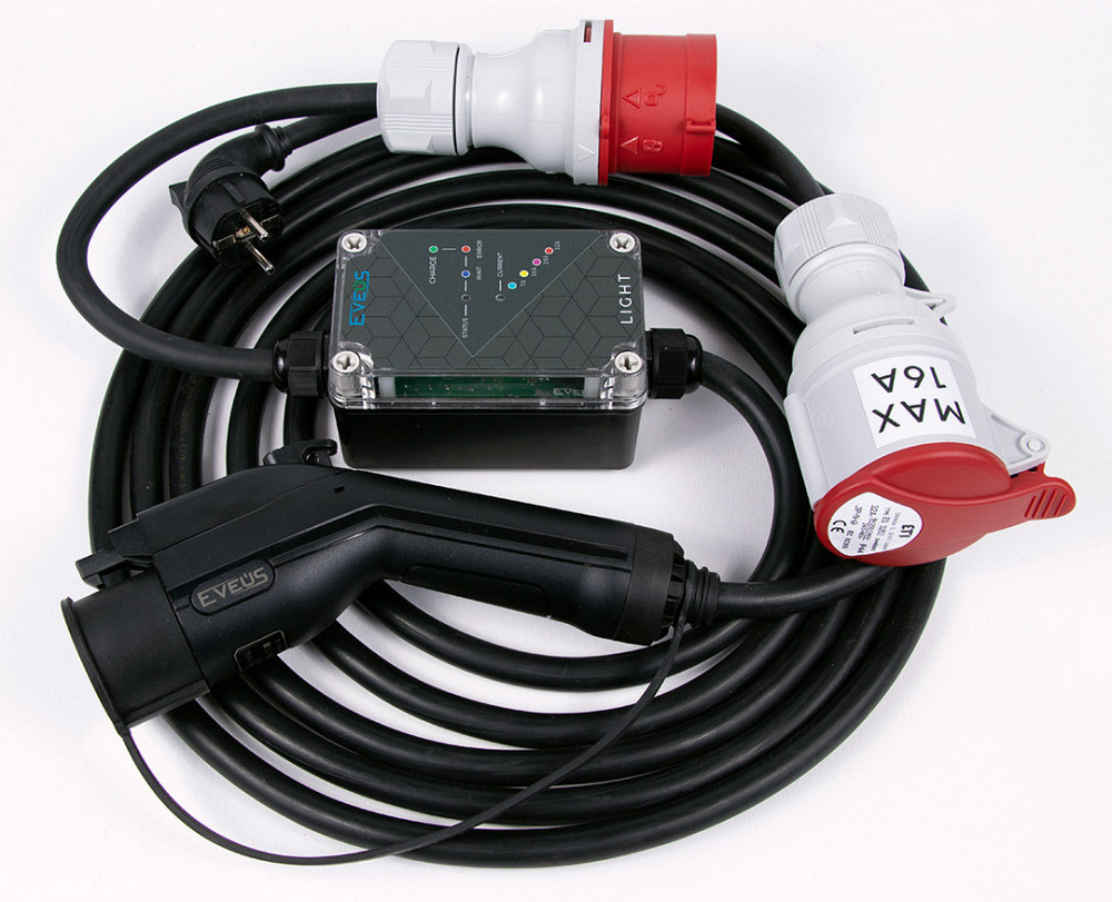 Зарядная станция Eveus M32 [Type1/Type2/GBT] 7.3 кВт для электромобилей с регулировкой силы тока [7/16/24/32А] Киев - изображение 1