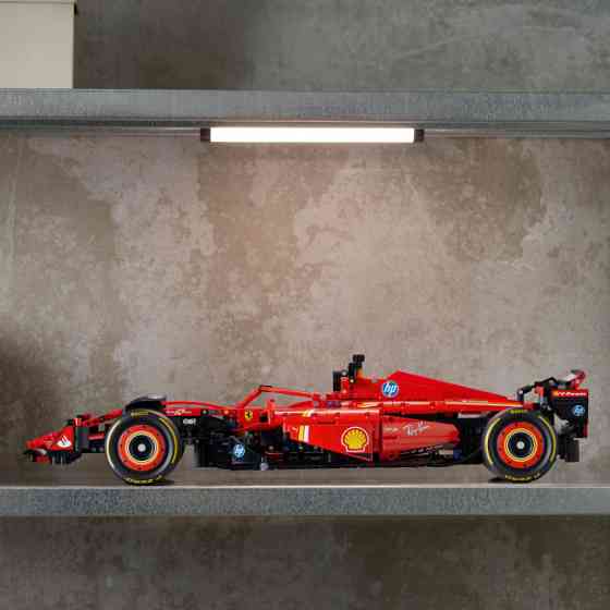 Конструктор Technic Автомобиль F1 Ferrari SF-24 (42207) , 1361 деталей совместимый с lego лего Киев