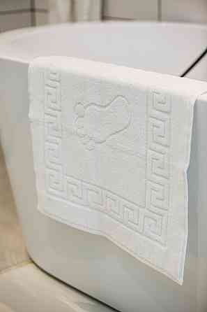 Ecotton Килимок махровий Ecotton 50х70 см 650 гр./м рушник для ніг білий з тисненням Ніжки для Коломыя