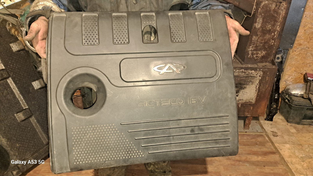 Декоративная крышка двигателя Chery Tiggo (2009–2014) Киев - изображение 1