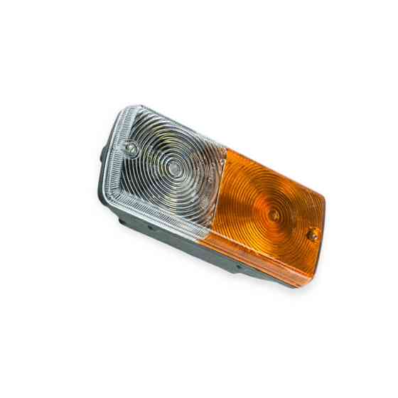 Ліхтар передній пласт. Н О більше. 23.3712 (190х80х60) Мукачево