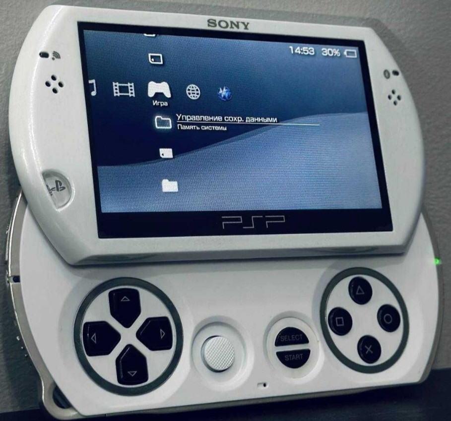 Приставка редкая Белая : SONY PlayStation PSP Go 64Gb. Харьков - изображение 2