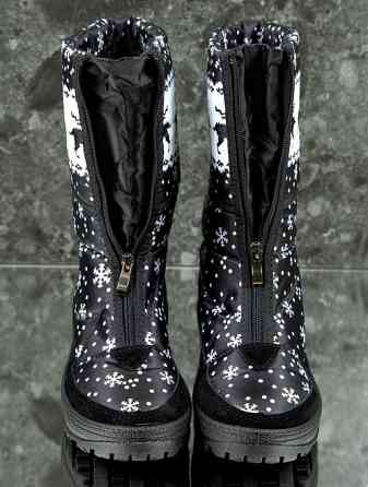 Зимові жіночі Дутики Чоботи на Хуху Теплі Чорні з Оленами (розміри: 37,38,39,40) Дніпро