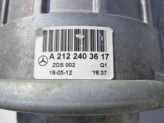 Mercedes-Benz  A2122403617 Подушка двигуна M278 V8 4.6л ліва E-Class W212 Одеса
