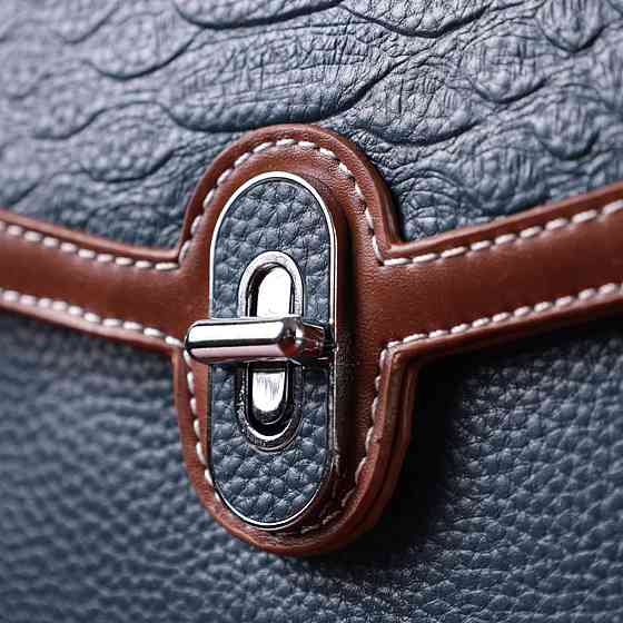 Сумка жіноча з фактурним клапаном із натуральної шкіри Vintage 22622 Синя Київ