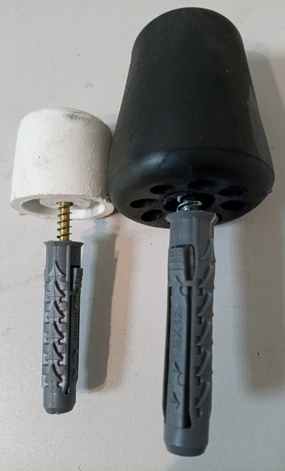 Відбійник (обмежувач) дверний гумовий 30х30мм висотою 28мм, білий Киев - изображение 2