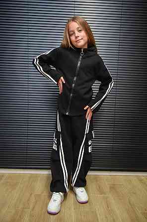 Детский черный спортивный костюм для девочки на молнии с лампасами120,130,140,150,158 Николаев