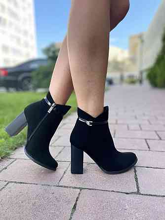 Жіночі черевики VESNA чорні натуральна замша высота 11 см подъем 9 см размер 39 (2525) Коломыя
