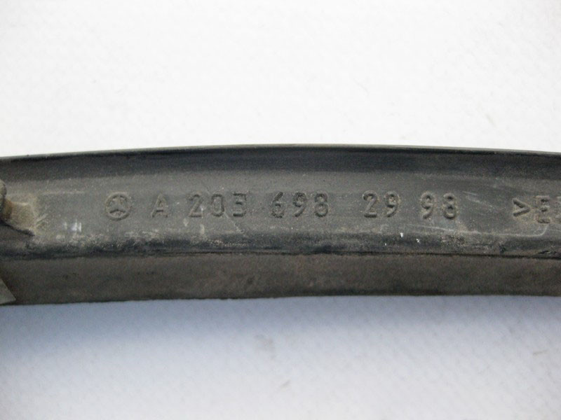 Mercedes-Benz  A2036982998 Ущільнювальна гумка лівого молдингу лобового скла CLC CL203 Sportcoupe C203 Одесса - изображение 3