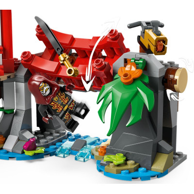 Конструктор LEGO Ninjago Автомобильная битва ниндзя у дома на дереве (71857) Винница - изображение 9