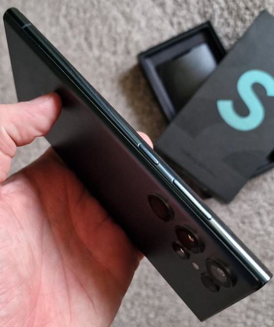 Смартфон: Samsung S22 Ultra 12/256Gb.Duos (SM-S908B/DS) Київ - фото 3