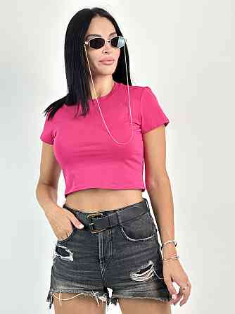 Облегающая укороченная футболка 