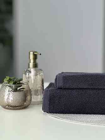 Комплект полотенец однотонных Ideal Textile 50х90см, 70х140см 450 г/м2 графитотовый, изумрудный Черновцы