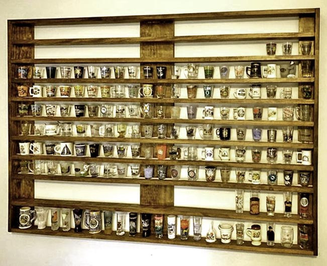 Полиця для чарок "Жамар" мускат Миколаїв - фото 1