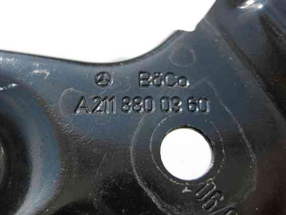Mercedes-Benz  A2118800360 Пружинний упор капота з петлею - фіксатором замку CLS C219 E-Class W211 Одеса