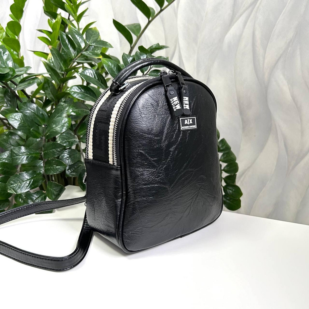 Брендовая женская сумка-рюкзак. Женская сумка рюкзак маленькая через плечо. Киев - изображение 1