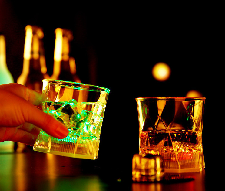 Светящийся Led стакан низкий,  для виски бокал Luminous Cup стакан с подсветкой Кременчуг - изображение 4