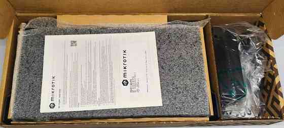 Потужний Mikrotik RB4011iGS Gigabit SFP usb LTE Роутер 10портів. Київ
