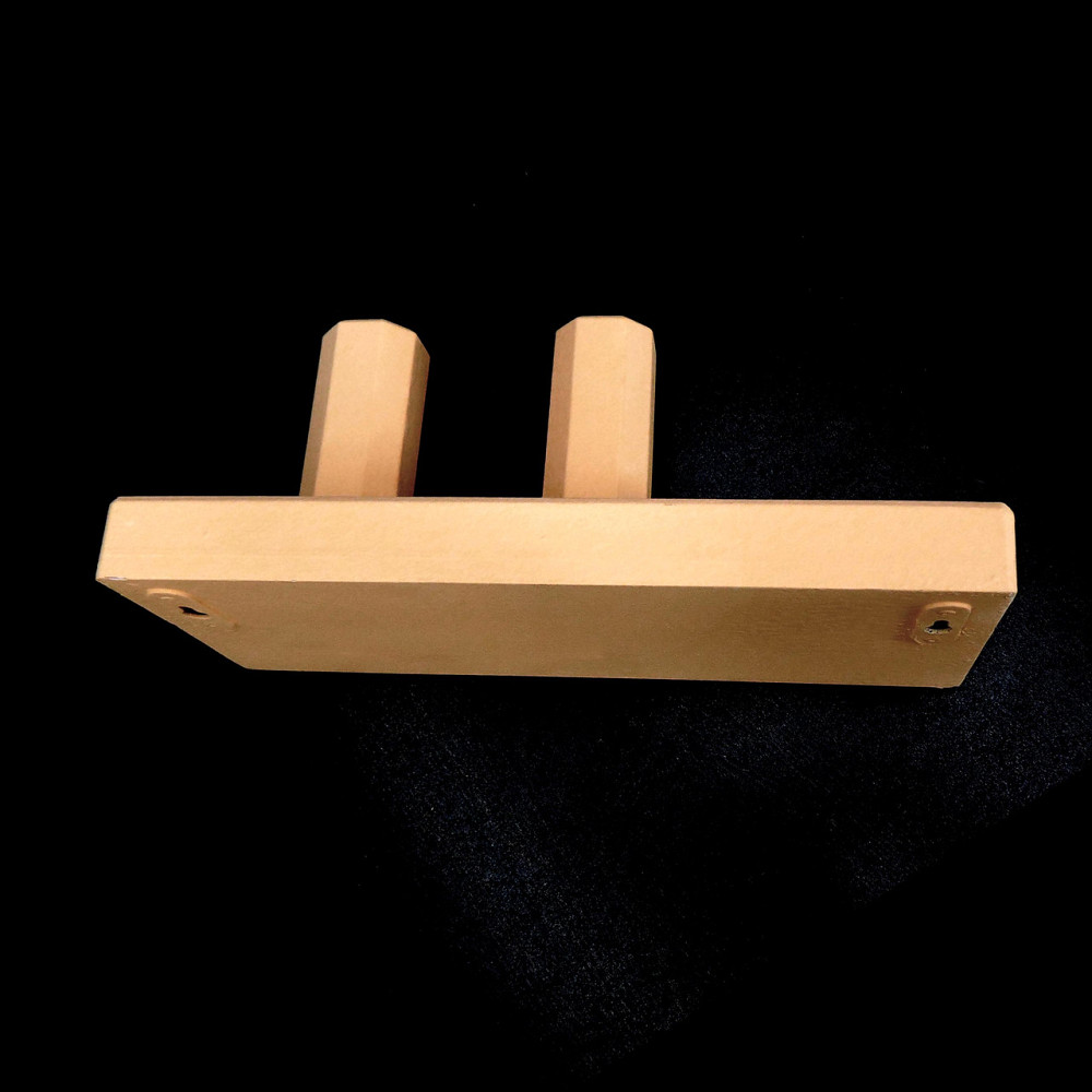 Настенный держатель гитары 