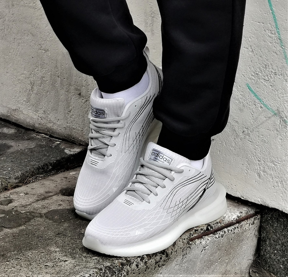 Кроссовки Adidas Серые Мужские Адидас Изи Boost (размеры: 40,41,42,43,44) Днепр - изображение 9