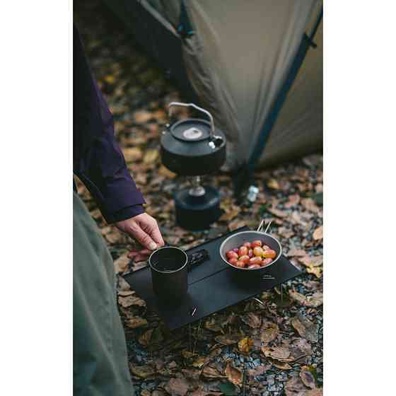 Складной стол Naturehike CNK2450JJ024, 31х21 см, алюминий, черный Киев