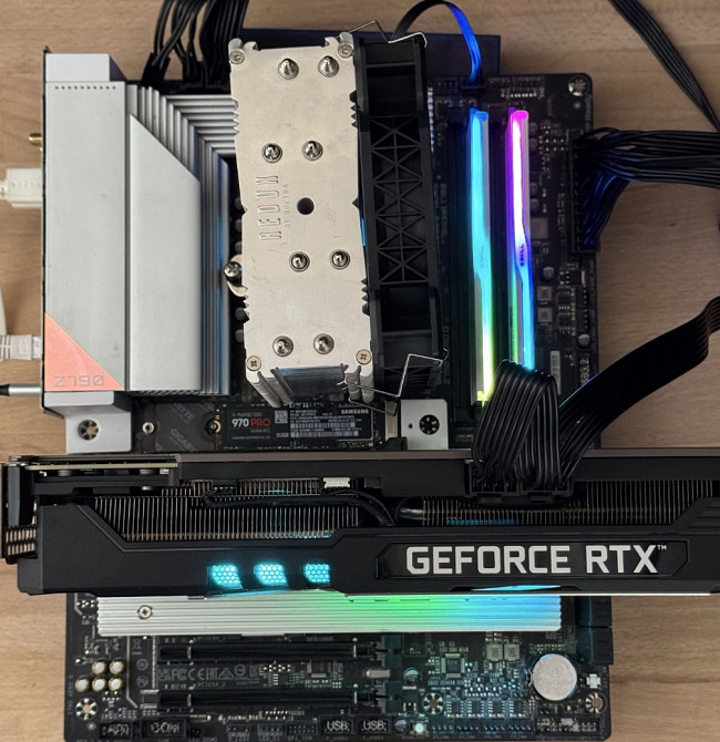 Комплект Core i9 13900KF, Z790 Gigabyte Aero. Киев - изображение 1