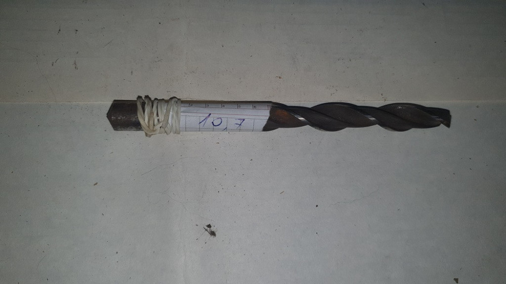 Свердло з циліндричним хвостовиком 10.7 мм. Р6М5. СССР. Харків - фото 1