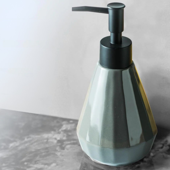 Диспенсер-дозатор для мила керамічний для ванної та кухні 250 мл, для рідкого мила та миючого засобу, сірий Кам'янець-Подільський