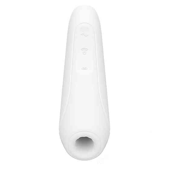 Вакуумний кліторальний стимулятор Satisfyer Curvy 1+ White з керуванням через інтернет Sex Aura Київ