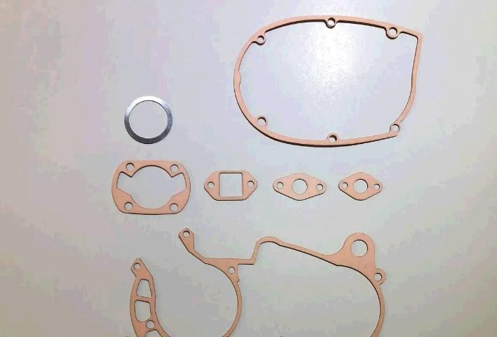 Прокладка двигуна (набір) мопед Верховина S-57, S-58 картон мінімальна комплектація SLO Мукачево - фото 1