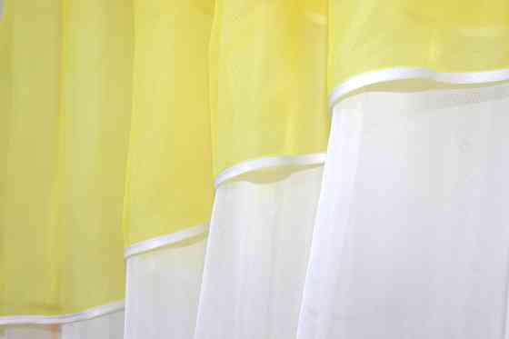Кухонні штори VR-Textil № 091к з ламбрекеном і підв'язками жовтий з білим 280х170 см (52-0359) Київ