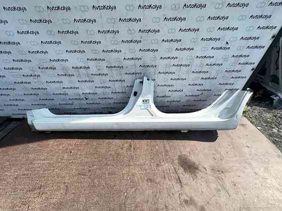 Поріг кузова лівий Nissan Note E11 2005-2012 Ковель