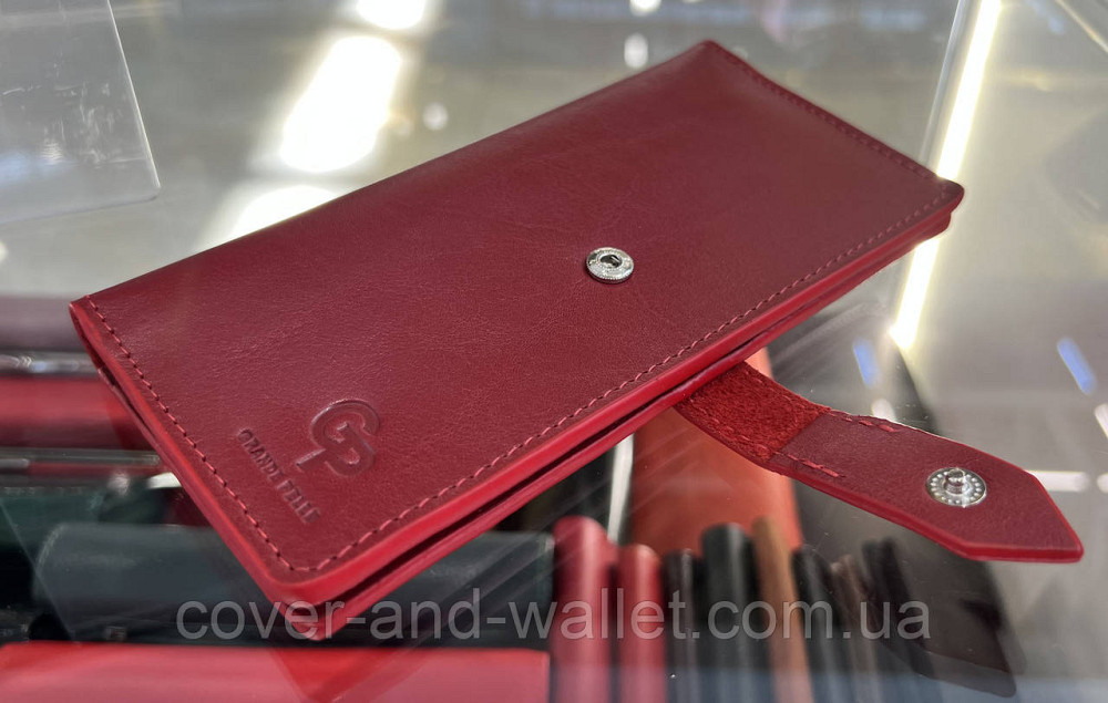 Стильний жіночий купюрник ручної роботи із гладкої шкіри червоного кольору Grande Pelle Київ - фото 7