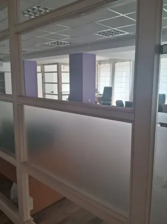 Продам офіс 475м, open-space та кілька кабинетів. Ремонт, меблі, скляні перегородки, 2 поверх, свій вхід з охороною, своя парковка Дніпро - фото 11