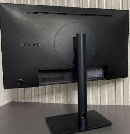 Монітор Безрамний поворотний Харків