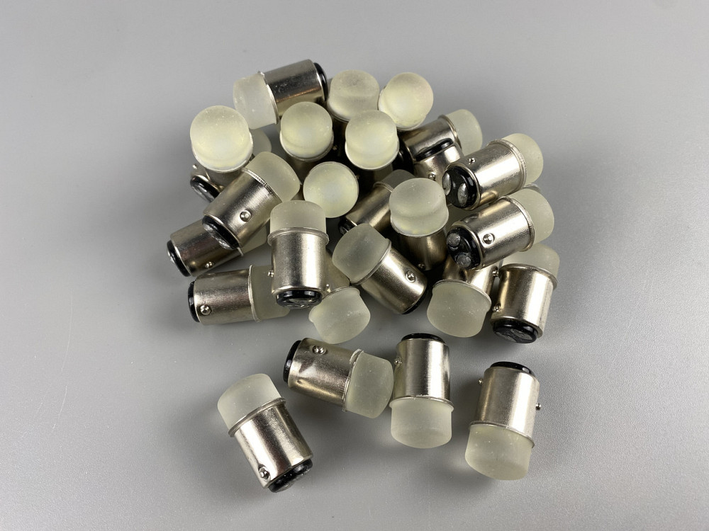 Автомобільна лампа LED стоп-сигнал покажчик повороту 12V 2-ух контактний цоколь 1157 BAY15d Мукачево - фото 9