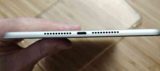 Планшет iPad mini 5 64Gb. Wi-Fi White. Київ