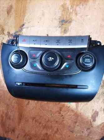 1RK581X9AD Панель управления климатом Journey не авто Коломыя